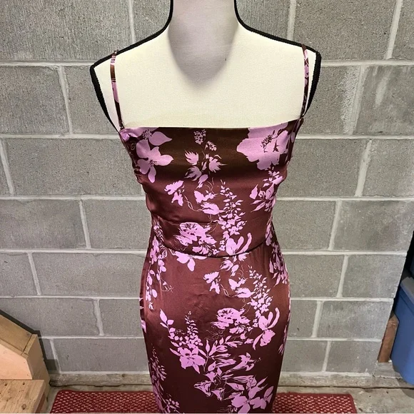 Reformation Oaklie silk dress. - Picture 2 of 14